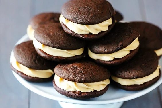 Episode 46: Whoopie pies and state desserts